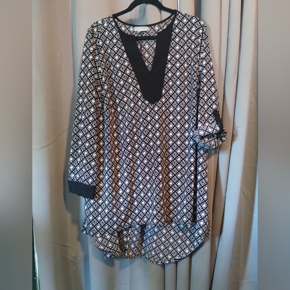Catherine's lightweight top